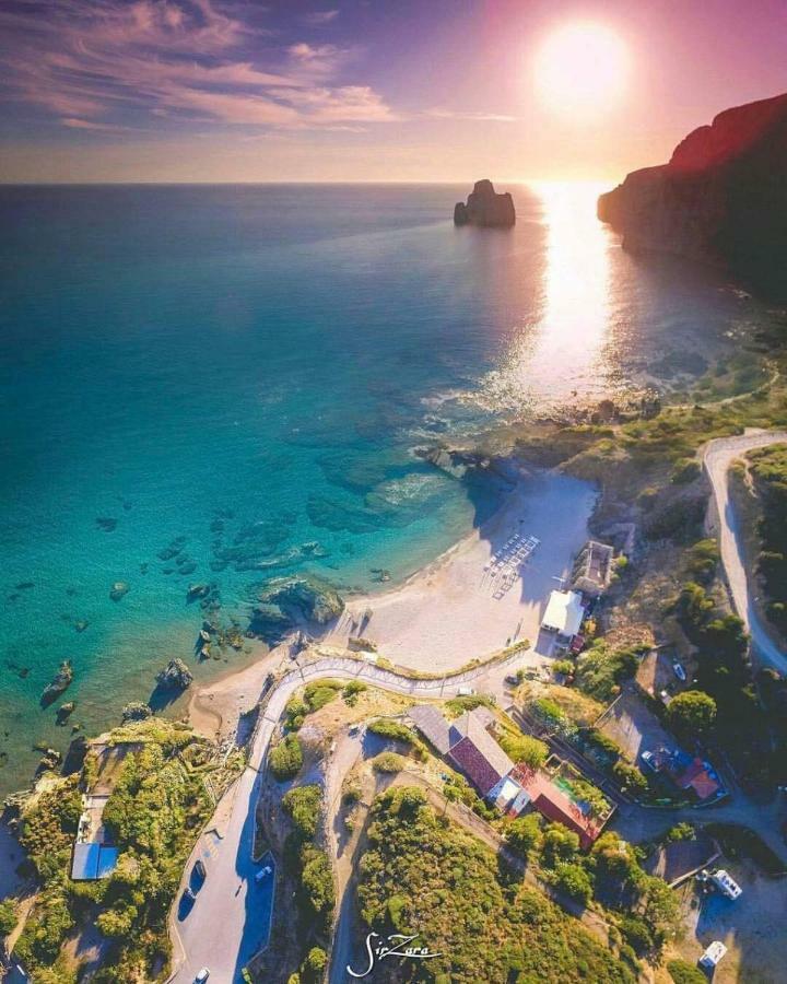 Casa Vacanza Il Mandorlo Domusnovas ภายนอก รูปภาพ
