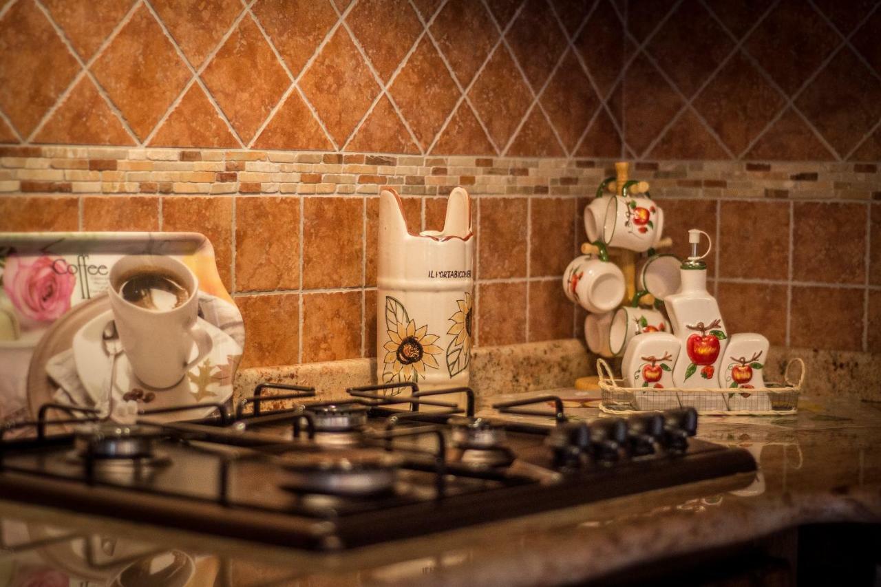 Casa Vacanza Il Mandorlo Domusnovas ภายนอก รูปภาพ